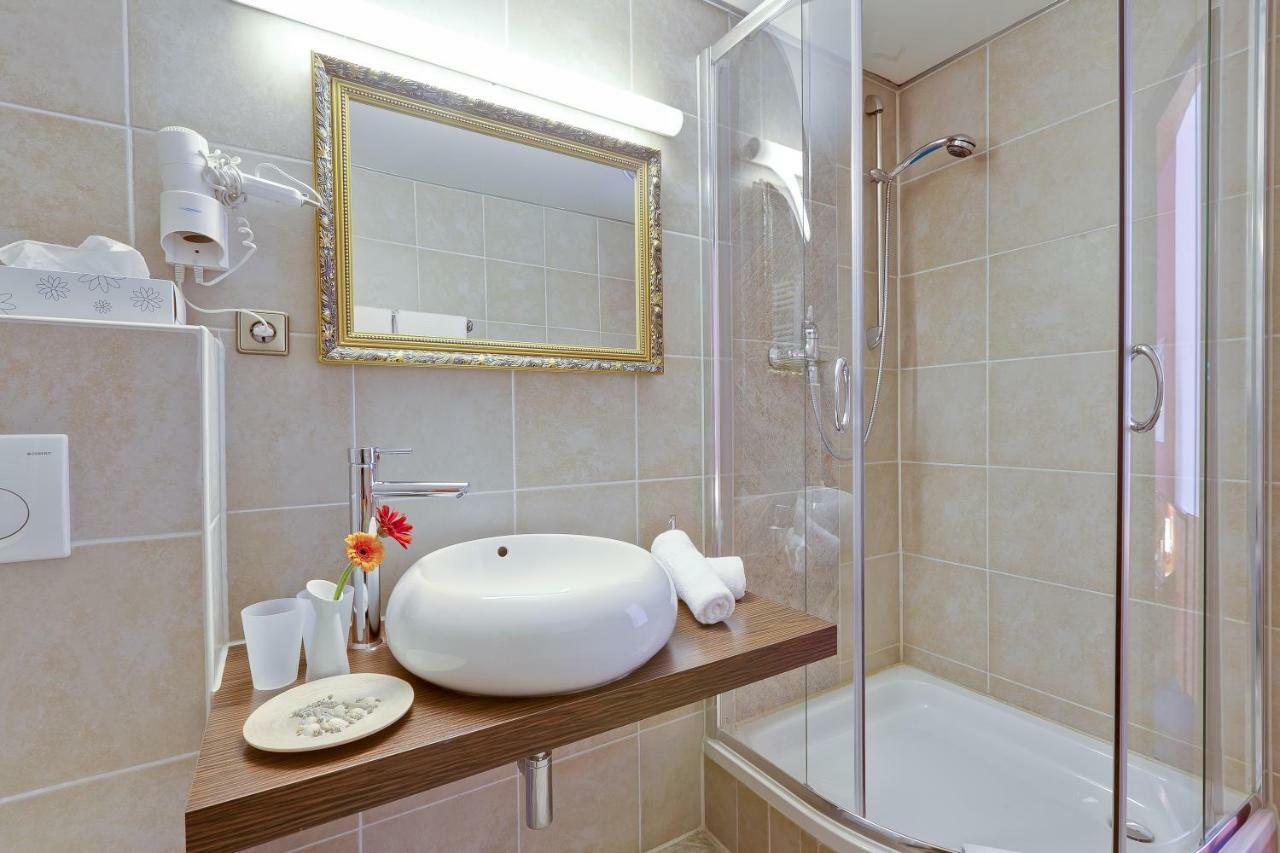 Bavaria Hotel Muenchner Hof Superior Štutgart Pokoj fotografie